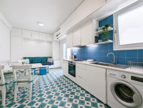 Greek island styled 1BD apt 500m from the sea
